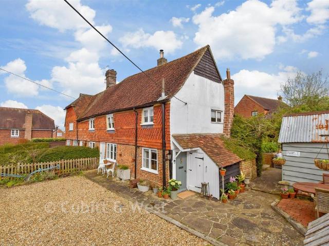House for sale in Horsham, West Sussex