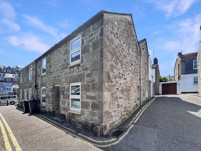 House for sale in Penbeagle, Cornwall