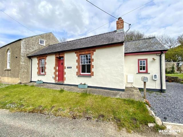 House for sale in Stackpole and Castlemartin, Wales