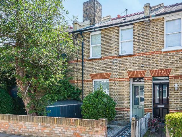 House for sale in Strawberry Hill, Greater London