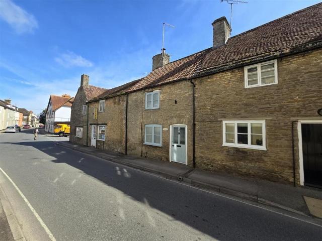 House for sale in Stalbridge