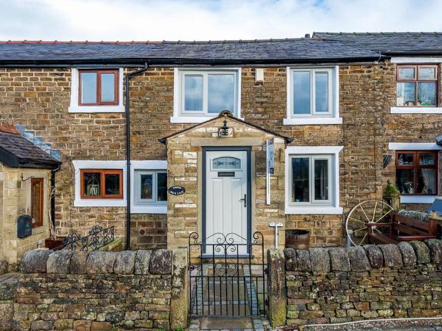 House for sale in Andertons Mill, Lancashire