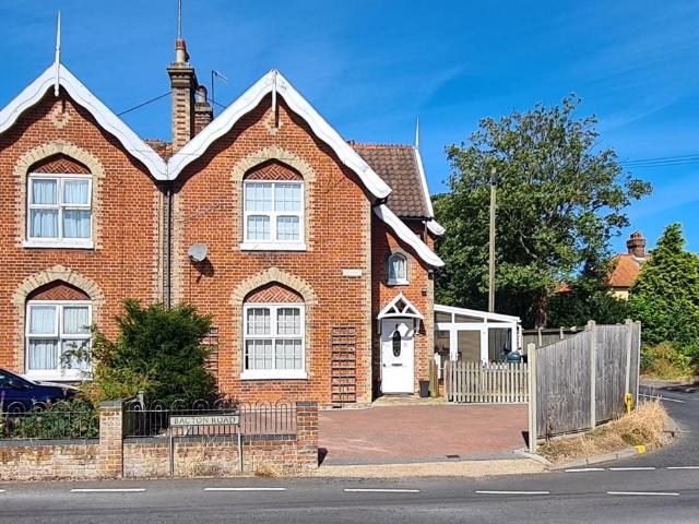 House for sale in Comers, Norfolk