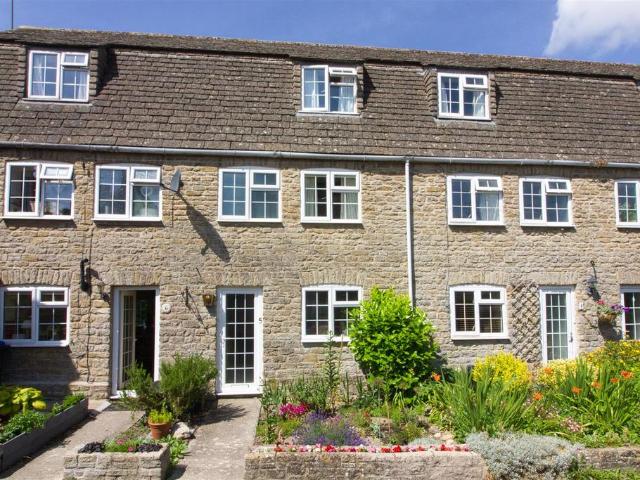 House for sale in St. Paul Malmesbury Without, Wiltshire