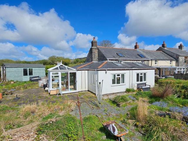 House for sale in Foxhole, Cornwall