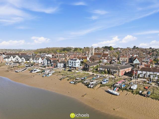 House for sale in Fordham Heath, Essex