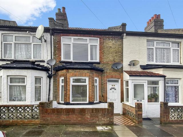 House for sale in Sudbury, Greater London