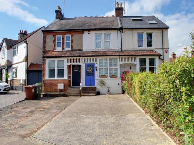 House for sale in Potters Bar, Hertfordshire