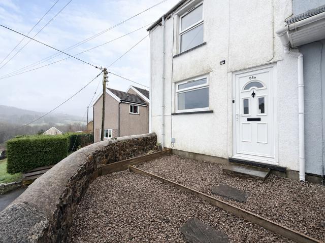 House for sale in Robertstown, Trecynon