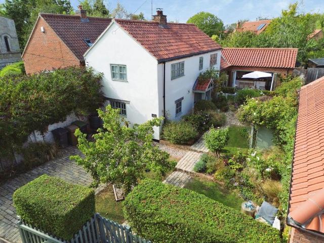 House for sale in Threekingham, North Kesteven