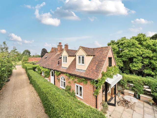 House for sale in Littlewick Green