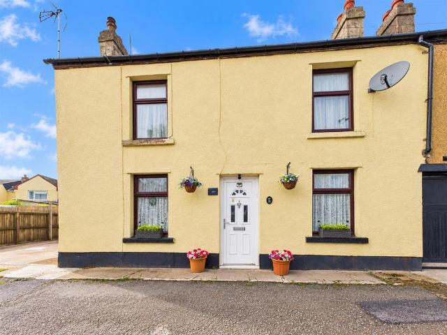 House for sale in Steam Mills, Forest of Dean