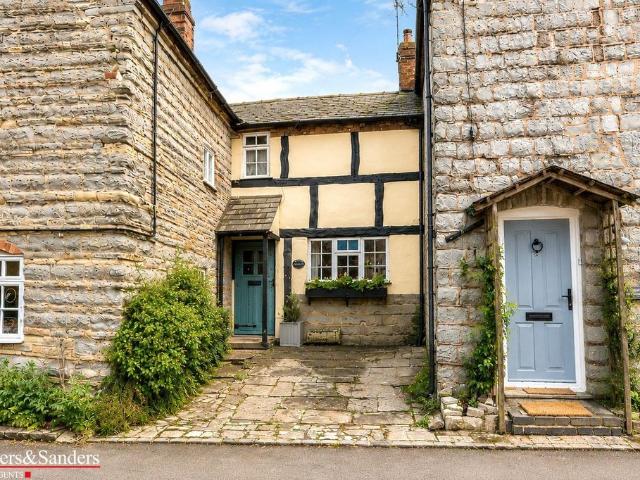 House for sale in Alderminster, Warwickshire