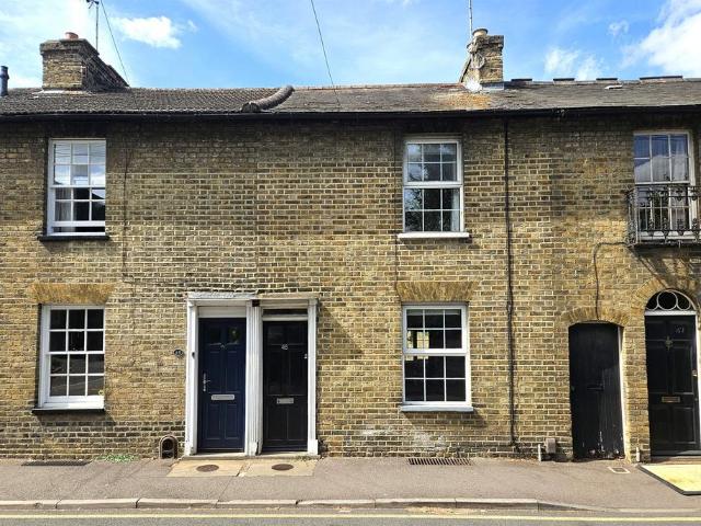 House for sale in Kings Hill, Colliers End