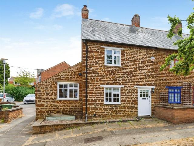 House for sale in Finedon