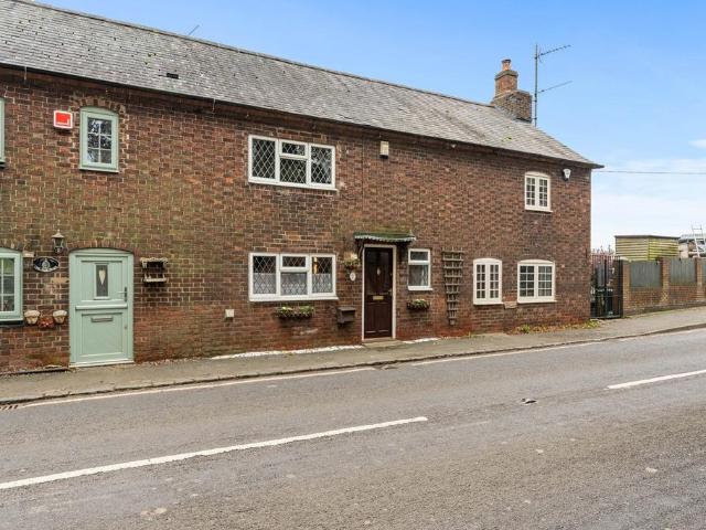 House for sale in New Bilton, Warwickshire