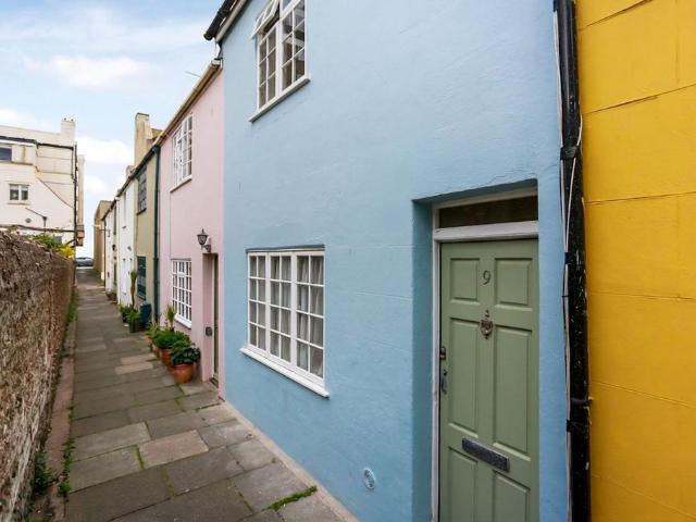 House for sale in Aldrington