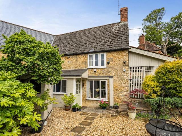 House for sale in Milborne Port, Sherborne
