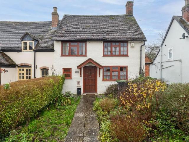House for sale in Alderminster, Warwickshire