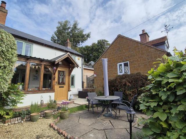 House for sale in Alderminster, Warwickshire