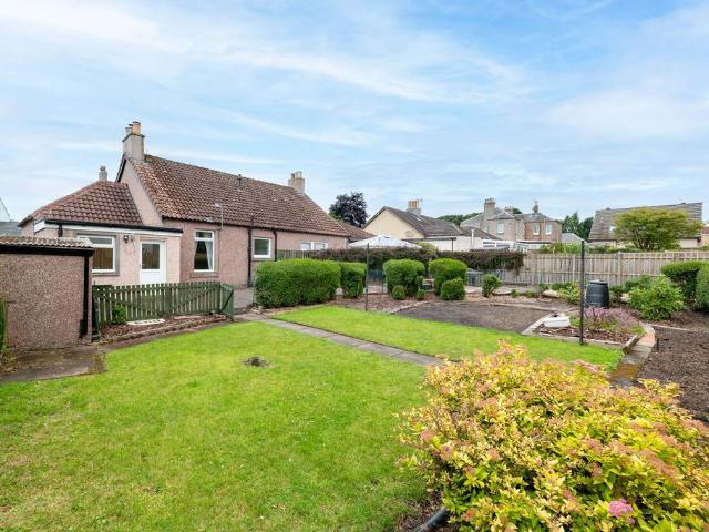 House for sale in Broxburn, Scotland
