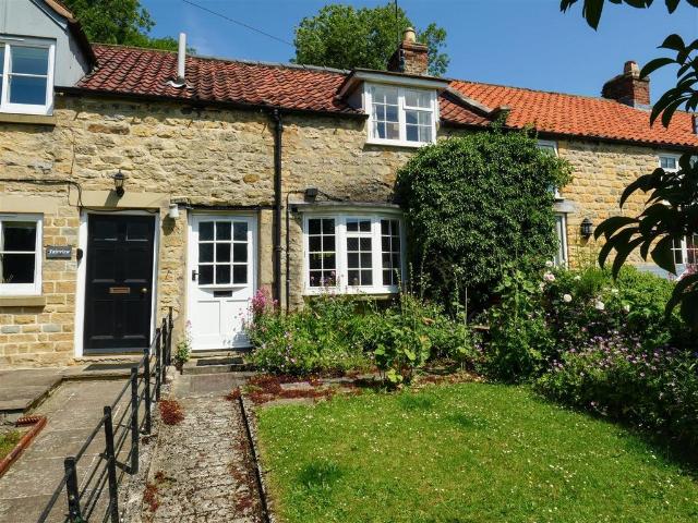 House for sale in Ampleforth, North Yorkshire