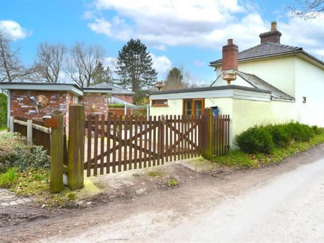 House for sale in Baschurch, Shropshire