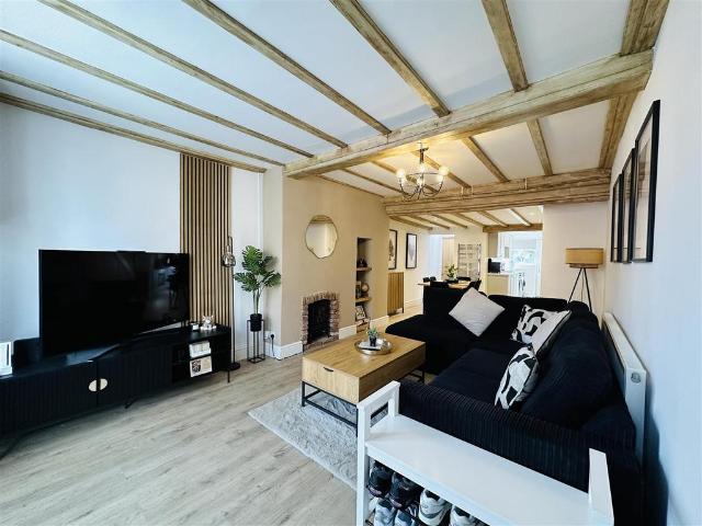 House for sale in Barmby On The Marsh, East Riding Of Yorkshire