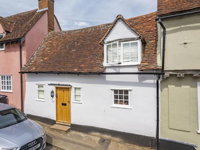 House for sale in Chelmondiston, Suffolk