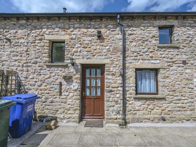 House for sale in Clapham cum Newby, North Yorkshire