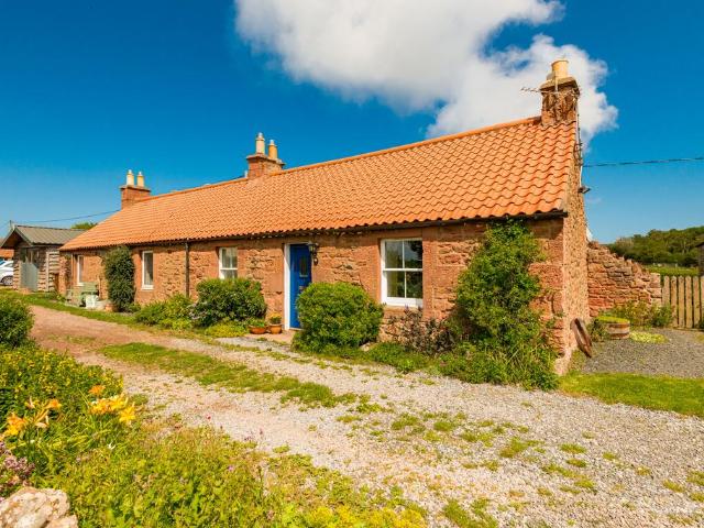 House for sale in Spott, Scotland