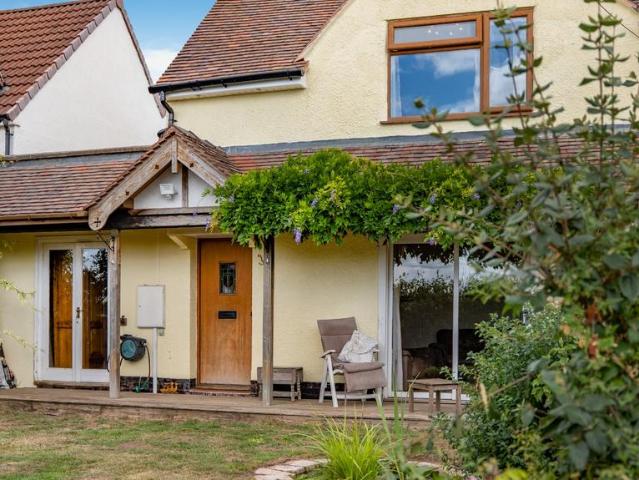 House for sale in Perton, Great Chatwell