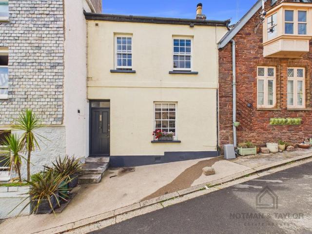 House for sale in Kingsand, Cornwall