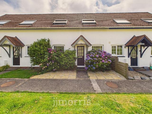 House for sale in Aberporth, Wales