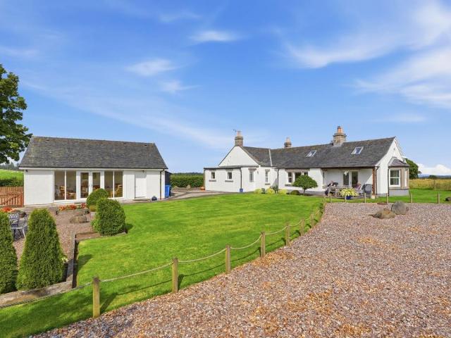 House for sale in North Mains, Scotland