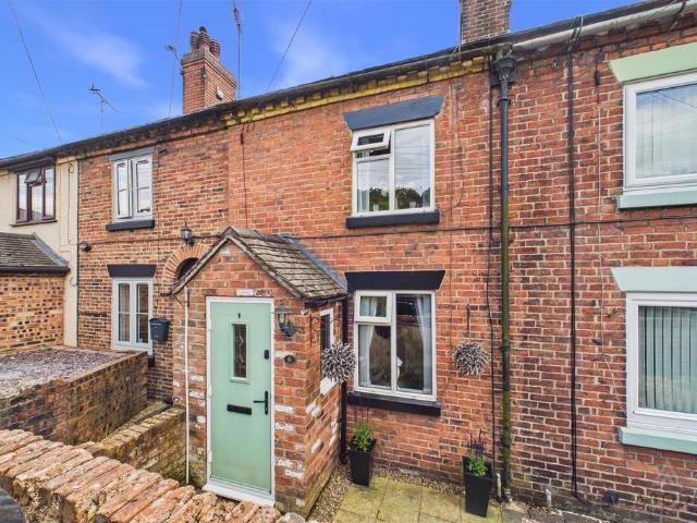 House for sale in Cheadle, Kingsley Moor