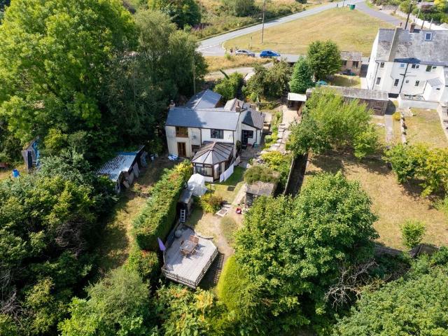 House for sale in Bromsberrow Heath, Gloucestershire