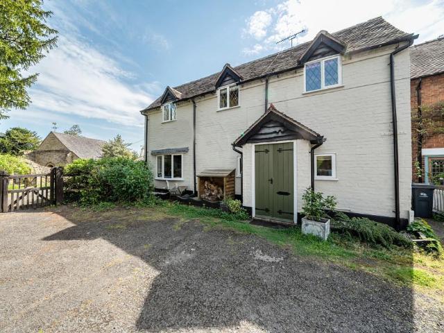 House for sale in Abberley, Forthampton