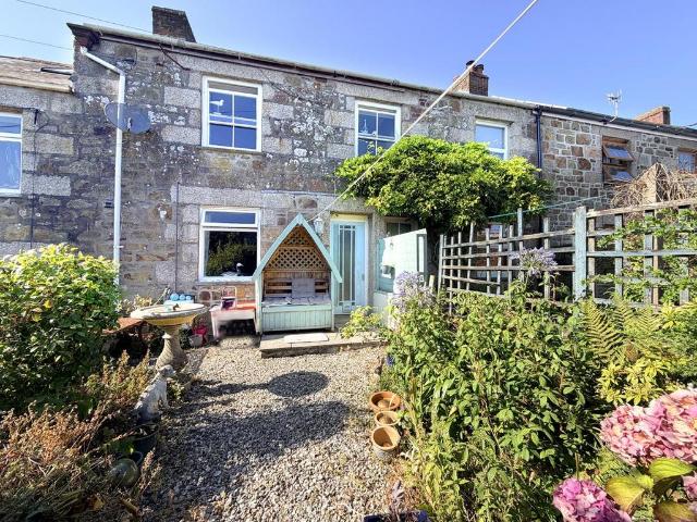House for sale in Helston, Cornwall