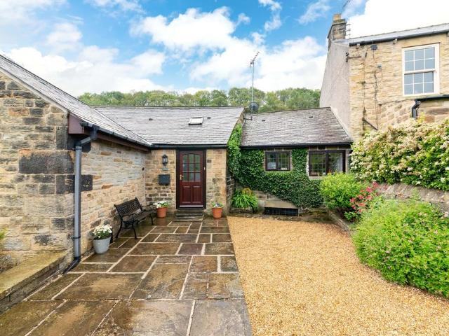 House for sale in Thurgoland, South Yorkshire