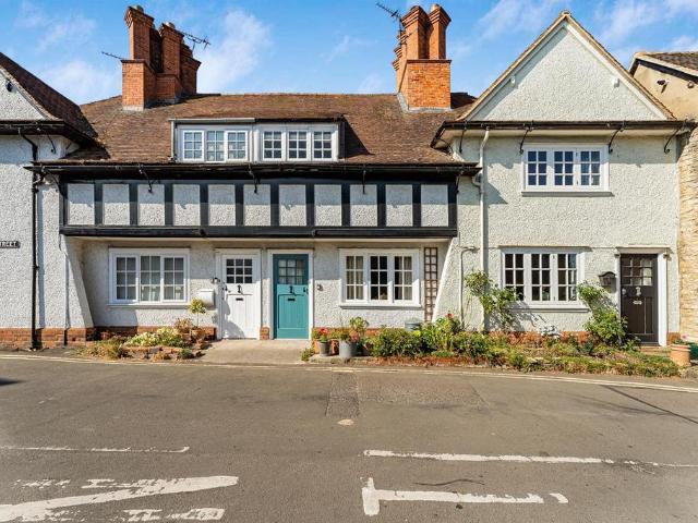House for sale in Woodstock, West Oxfordshire