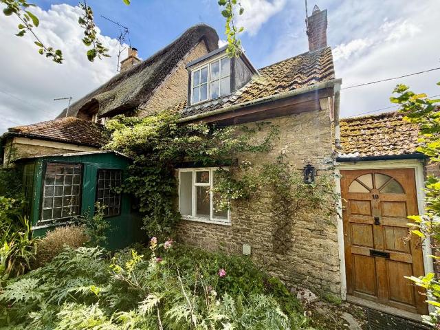 House for sale in Bedford