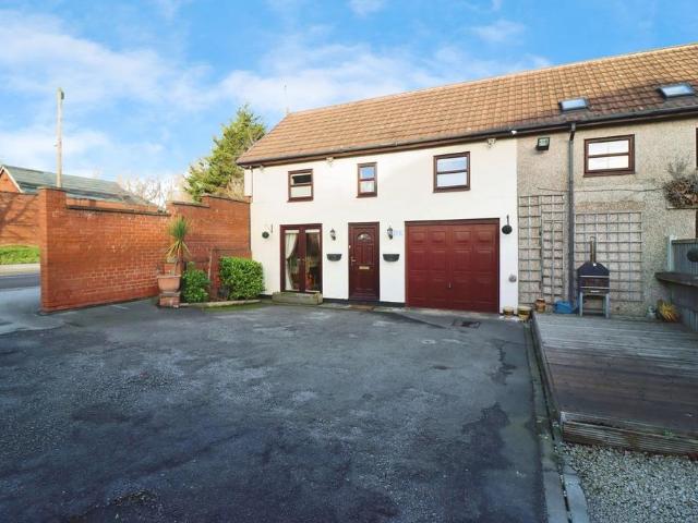 House for sale in Staveley CP, Loundsley Green