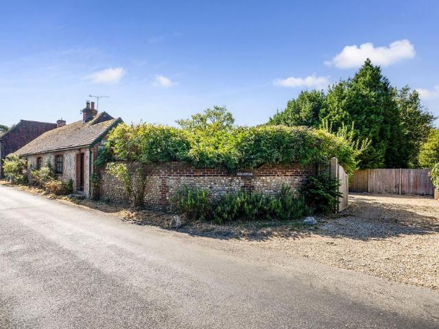 House for sale in Woodgate, Arun