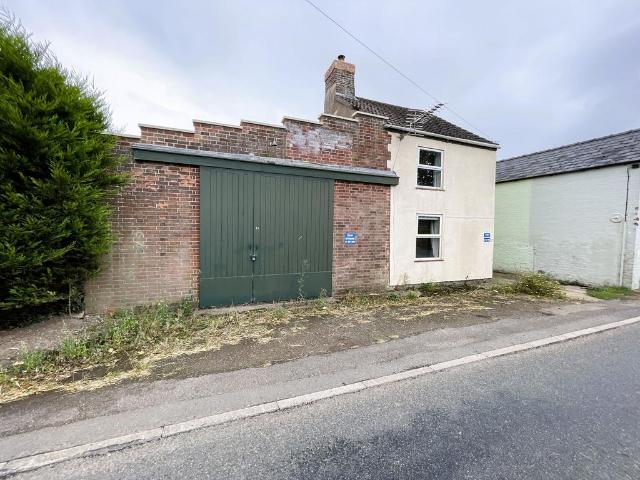 House for sale in Gosberton Clough, Lincolnshire