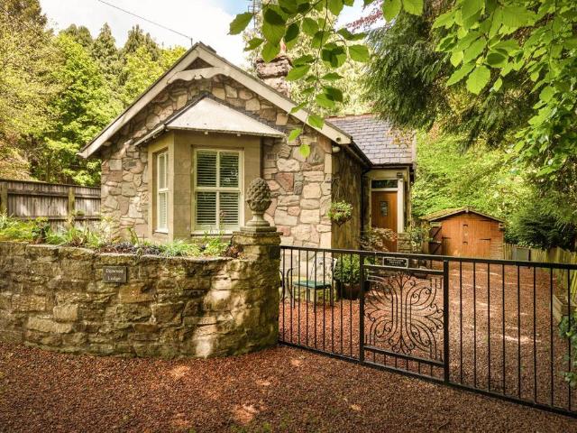 House for sale in Highfield, Rowlands Gill
