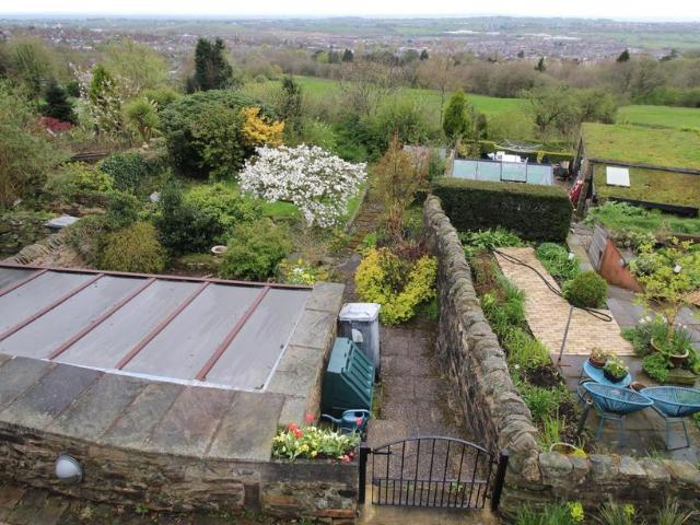 House for sale in Montcliffe, Lee Bank