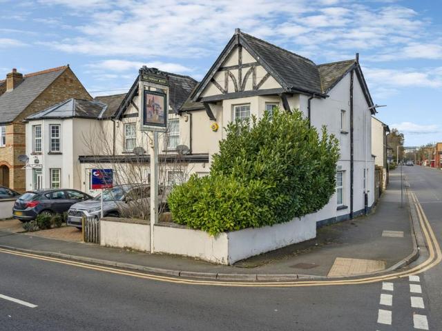 House for sale in Cowley, Greater London