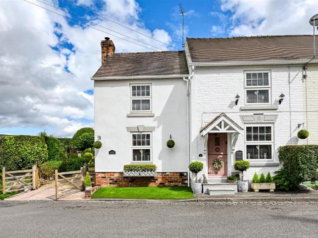 House for sale in Gospel End, Great Chatwell