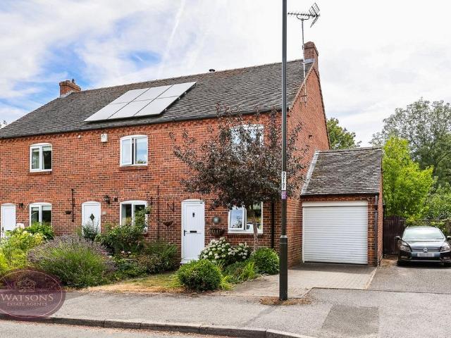 House for sale in Kedleston, East Midlands